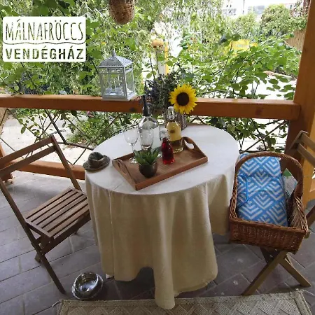Malnafroeccs Vendeghaz Nagymaros